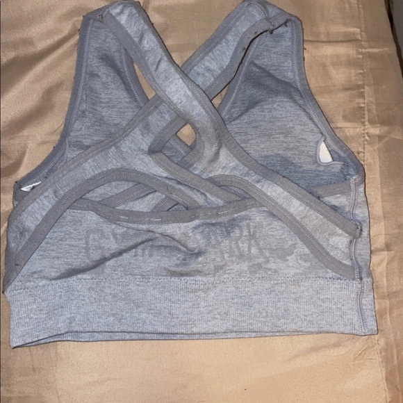 Gymshark Sports Bra - Picture 2 of 2